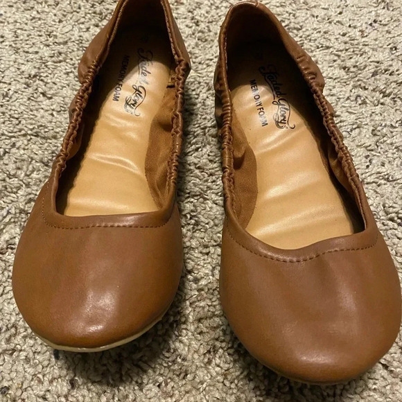 Faded Glory Women's Scrunch Ballet Flat - Picture 5 of 9